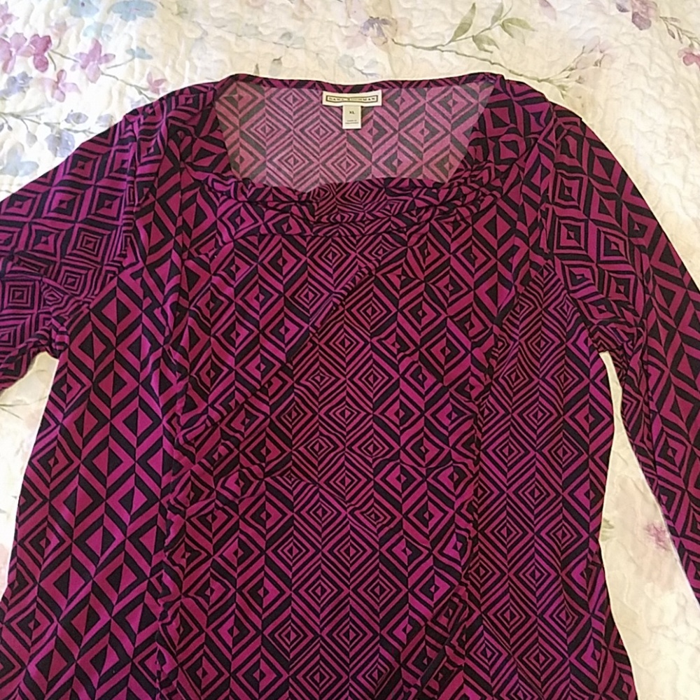 3 for $25: Dana Buchman Top